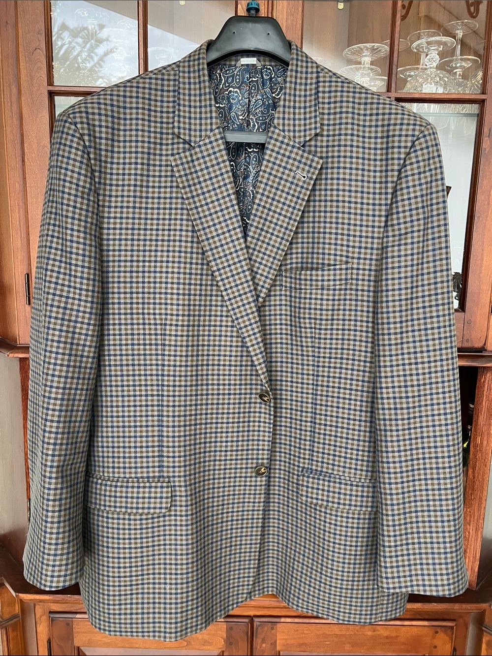 Classic Men's Checked Sport Coat in Blue and Brown - Picture 2 of 10